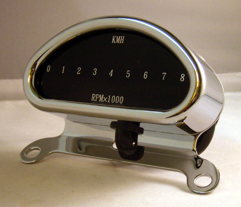 OVAL MULTI INSTRUMENT, CHROME.<br/>RPM-METER. SPEEDO, ODOMETER, TURNSIGNAL, TRIPMETER, BEAM, NEUTRAL, OIL PRESSURE. 