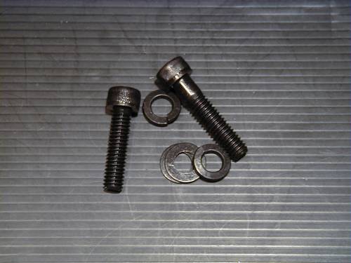 MIRROR SCREW, ADAPTER FITS HARLEY-DAVIDSON<br/>BLACK, 1 PAIR  