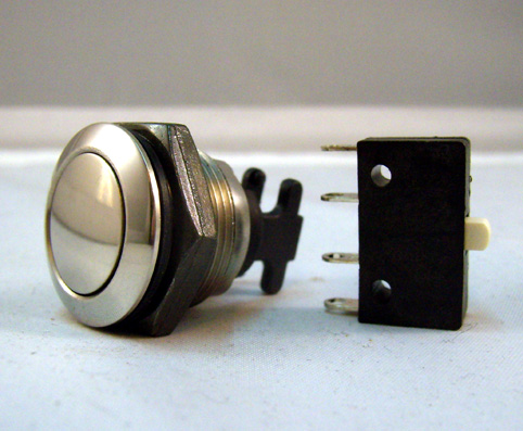 UNIVERSAL PUSH BUTTON  SWITCH & FLUSH MOUNTS<br/>12V STAINLESS STEEL, DIAMETER 7/8" - 22 mm  