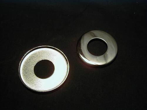 FORK CUP DUST SHIELDS, CHROME<br/>BT 1960-UP(48361-80 /48365-48)  
