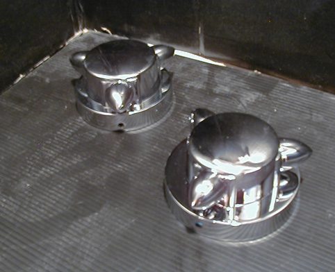 GAS CAP COVER, FITS # 550101 & # 550102 GAS CAPS,<br/>1977-1983, CHROME, 1Pcs., Bajonettverschluss FITS 550101 OR 550102 